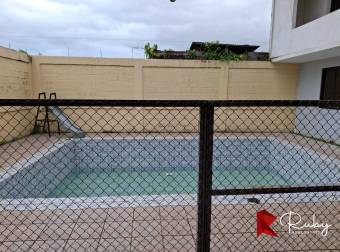 ¡Espacio, comodidad y versatilidad en el corazón de Guápiles! 