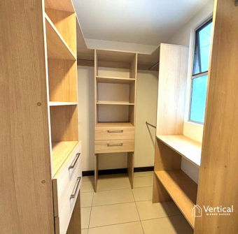 Venta apartamento Bosques de Escazú