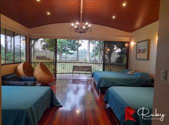 En Venta $225,000 en Guapiles  Amueblada 