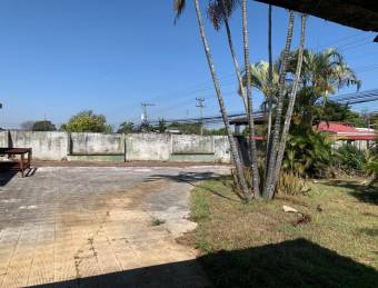 HEREDIA FLORES LLORENTE VENDO PROPIEDAD GRANDE CON CASA $1.350.000