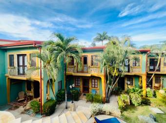 Bright and Comfortable Apartment in Central Tamarindo