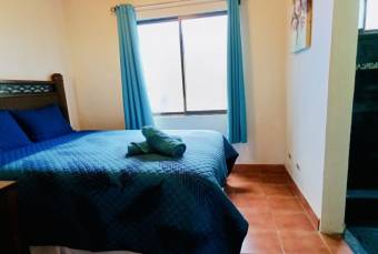 Bright and Comfortable Apartment in Central Tamarindo