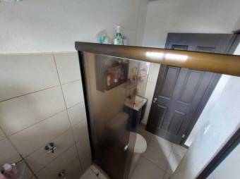 Se alquila espaciosa casa amoblada en San Pablo Heredia 25-1774