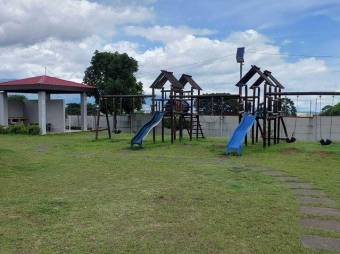 Se alquila espaciosa casa amoblada en San Pablo Heredia 25-1774