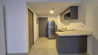 Se alquila apartamento en torre Ifreses de Curridabat 25-1829