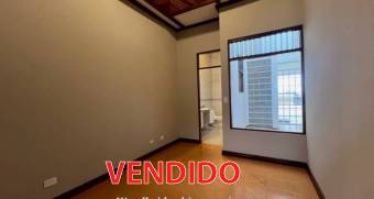 Escazu casa en alquiler $2.000 /1 piso, jardin, terraza