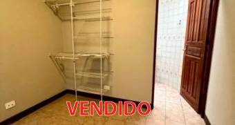 Escazu casa en alquiler $2.000 /1 piso, jardin, terraza