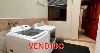 Escazu casa en alquiler $2.000 /1 piso, jardin, terraza