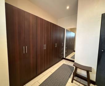 House for sale in the Las Vueltas Condominium, within Ciudad Hacienda Los Reyes in La Guácima.