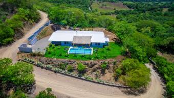 Villa Exclusiva de 5 Habitaciones con Vista Panorámica al Océano en Corona del Cabo