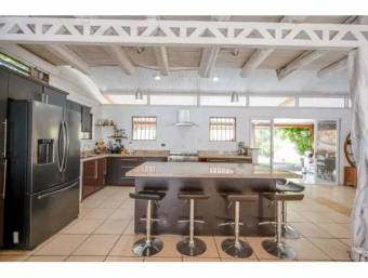 Vivir y Trabajar en la Costa Dorada