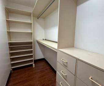 3-bedroom house for sale in Los Laureles, Escazú.