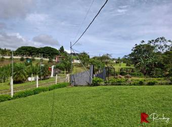 En venta. Un rincón mágico en La Alegría de Siquirres 