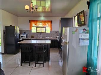 En venta. Un rincón mágico en La Alegría de Siquirres 