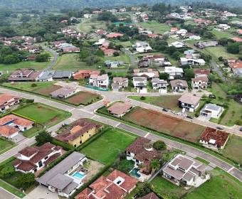 Lots for sale in the Los Llanos gated community, Ciudad Hacienda Los Reyes, La Guacima. Lots for sale in the Los Llanos gated community, Ciudad Hacienda Los Reyes, La Guacima.