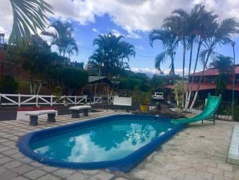 Venta de Complejo Turístico en Aserrí-San José. RAH 26-1898, $ 1,600,000, 10, San José, Aserri