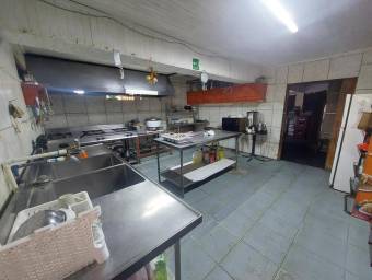 Venta de Complejo Turístico en Aserrí-San José. RAH 26-1898, $ 1,600,000, 10, San José, Aserri