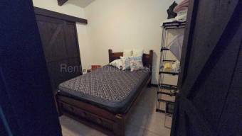 Venta de Casa Amueblada en Talamanca-Cahuita, Limón. RAH 26-1897