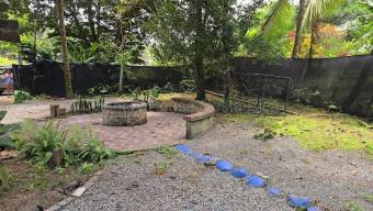 Venta de Casa Amueblada en Talamanca-Cahuita, Limón. RAH 26-1897