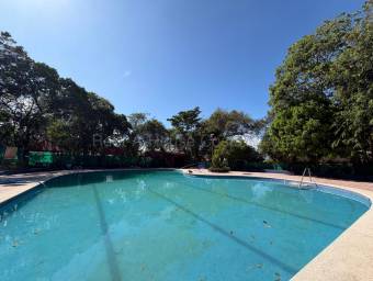 Venta de Club Campestre en Escazú. RAH 26-1894, $ 1,700,000, 5, San José, Escazú