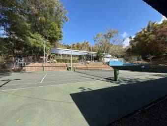 Venta de Club Campestre en Escazú. RAH 26-1894, $ 1,700,000, 5, San José, Escazú