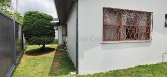 Venta de casa en San Pedro Montes de Oca Uso Mixto