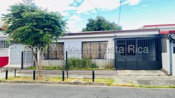 Se vende casa en San Francisco de Dos Ríos San José 26-1465