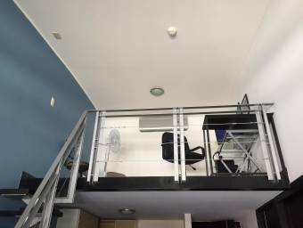 Alquiler Apartamento con Mezzanina y Vista a Montaña #26-983 GS