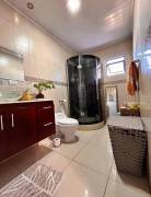 Se vende casa en Mora Colón 26-1164
