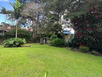 Venta de Lote en Montes de Oca-San Pedro. RAH 26-700