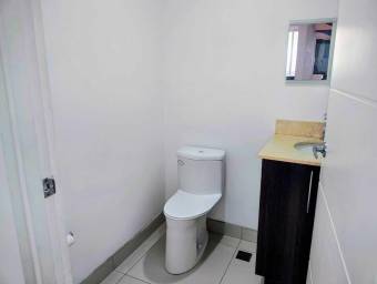 Se vende casa en Montes de Oca San José 26-1289
