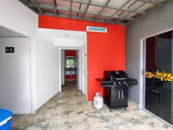 Se vende casa en Montes de Oca San José 26-1289