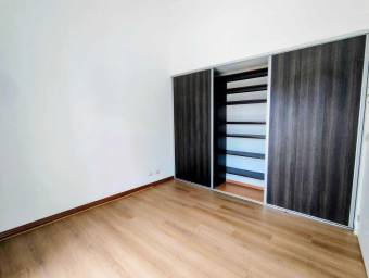 Se vende casa en Montes de Oca San José 26-1289