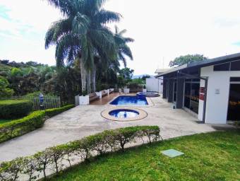 Se vende casa en Montes de Oca San José 26-1289
