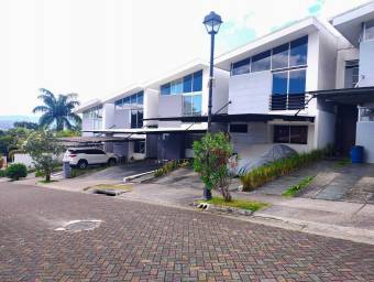 Se vende casa en Montes de Oca San José 26-1289