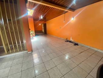 Se vende casa en Heredia Centro 25-445