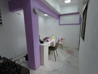 Se vende casa en Santo Domingo Heredia 23-3309