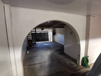 Se vende casa en San Vicente Moravia 25-298