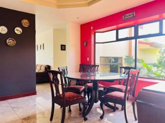 Venta de Casa en Coronado, San José. RAH 26-1132 Venta de Casa en Coronado, San José. RAH 26-1132