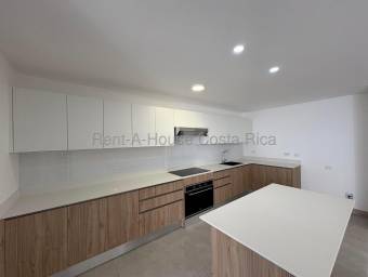 ALQUILER CASA CONDOMINIO EN SAN ANTONIO DE ESCAZU