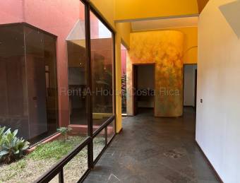 VENTA CASA RESIDENCIAL POZOS DE SANTA ANA