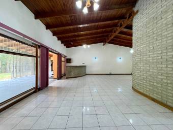 Se vende casa en Escazú San José 26-1099