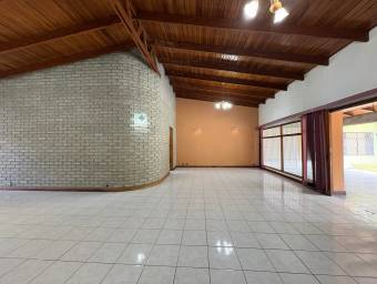 Se vende casa en Escazú San José 26-1099