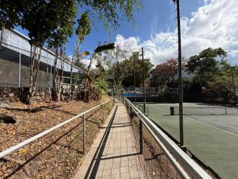 Venta de Club Campestre en Escazú. RAH 26-1894, $ 1,700,000, 5, San José, Escazú