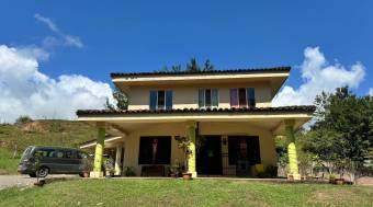 VENTA DE CASA, PARRITA, PUNTARENAS - 9890223
