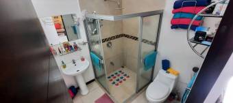 Venta de Casa en Turrucares 25-864