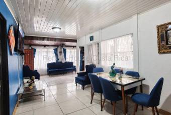 Venta de Casa en Concepción de Tres Ríos.