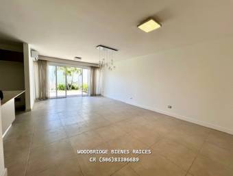 Escazú casa en alquiler $2.500 en condominio /Guachipelín