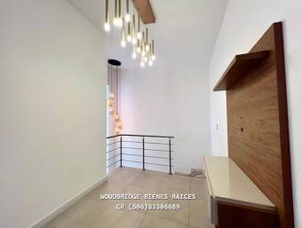 Escazú casa en alquiler $2.500 en condominio /Guachipelín