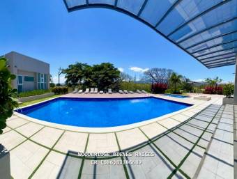 Escazú casa en alquiler $2.500 en condominio /Guachipelín